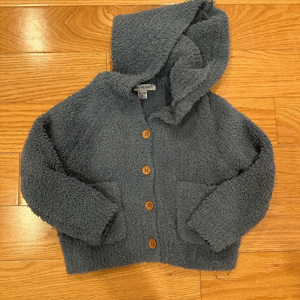 Posh Peanut Cozy Blue Hooded Cardigan with Wooden Buttons 18-24 months Unisex
